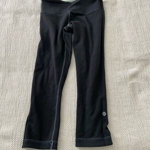 Lululemon reversible crop leggings